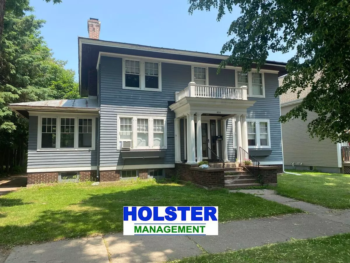 4-bedroom, 1.5-bath Home Just A Few Blocks From Downtown House for rent in Wausau, WI
