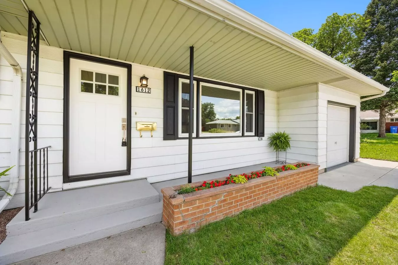 Charming Remodeled 3 Bedroom Home In Central Loveland House for rent in Loveland, CO