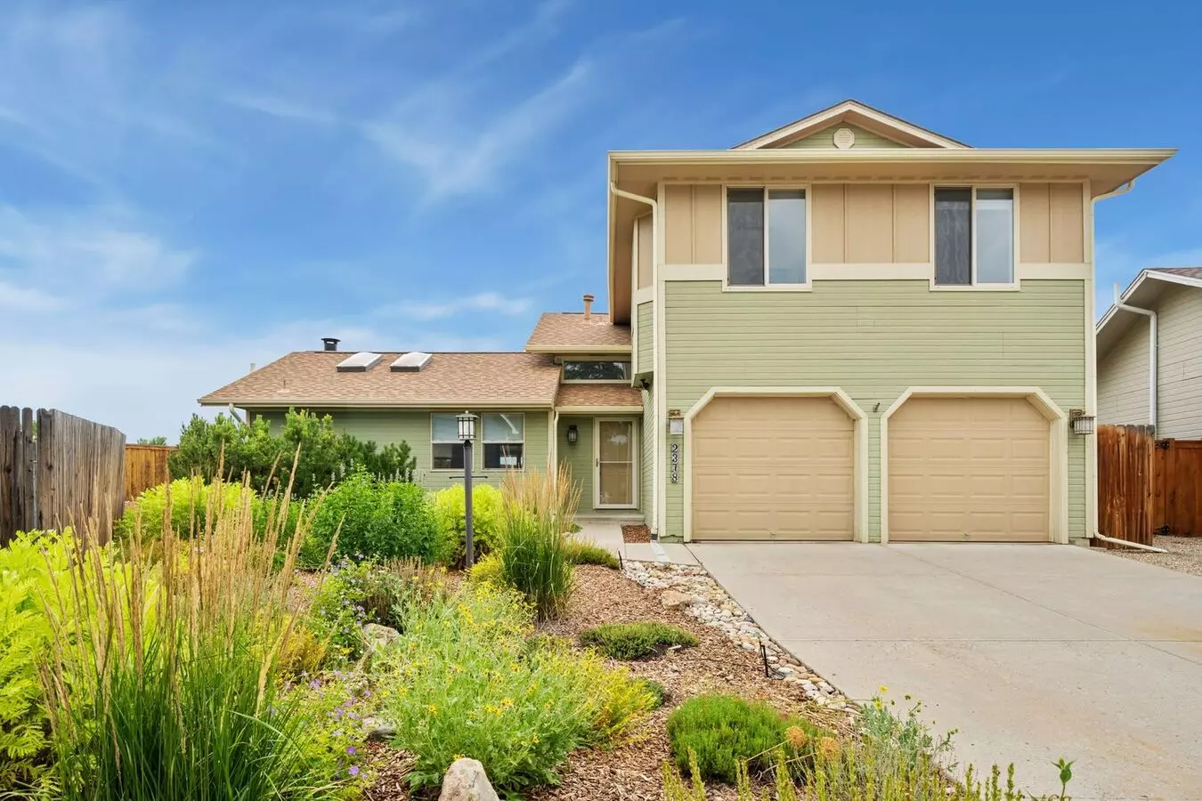 Quiet Home With Views, Charm, And Oasis Yard! House for rent in Loveland, CO