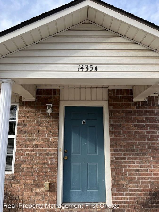 1431 Brazil Ave Side Fort Smith, AR House for Rent Rentable