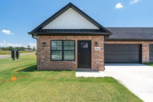 Beautiful New Abbington Subdivision! $1000 Move In Special Apartment for rent in Fort Smith, AR Beautiful New Abbington Subdivision! $1000 Move In Special Apartment for rent in Fort Smith, AR
