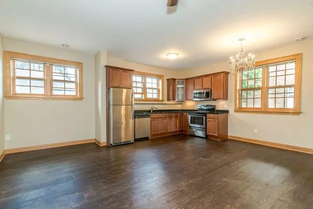 The Clubhouse Apartment for rent in St Paul, MN