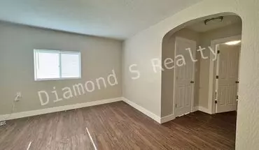 3 of 11 1300 E Division St Apartment for rent in Springfield, MO