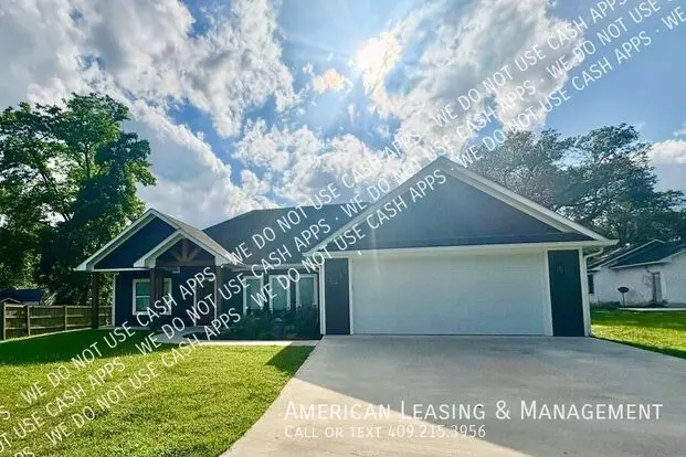 712 Bennett St Apartment for rent in Lufkin, TX