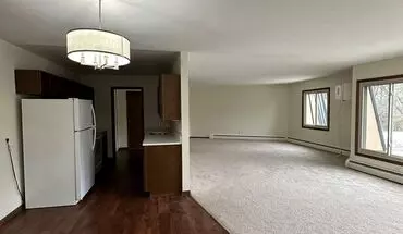 3 of 28 5220 Interlachen Blvd Apartment for rent in Edina, MN