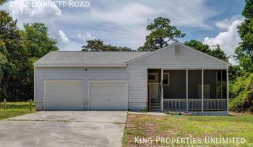 1203 Burnett Rd Apartment for rent in Wilmington, NC