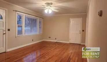 4 of 7 Beautiful 3/1.5 Brick Ranch House for rent in Greenville, SC