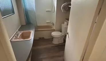 4 of 8 622 E Main - Phillips Apartment for rent in Goldendale, WA