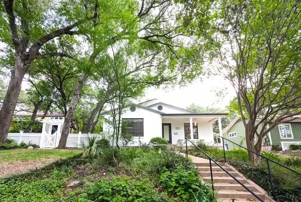 Amazing Opportunity In The Heart Of Central Austin! Apartment for rent in Austin, TX Amazing Opportunity In The Heart Of Central Austin! Apartment for rent in Austin, TX