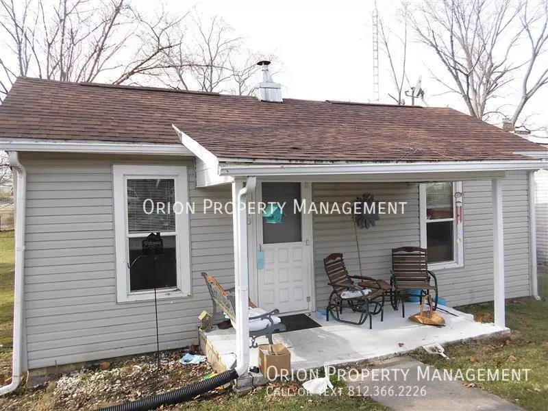 713 U St House for rent in Bedford, IN