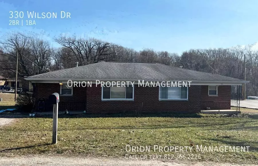 330 Wilson St Apartment for rent in Bloomfield, IN