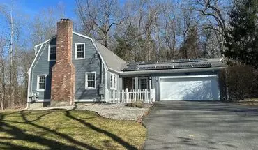 3 of 41 29 Tower Rd House for rent in Ludlow, MA