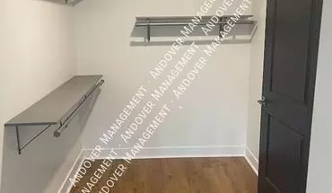 5 of 13 2321 W 14 Mile Rd Apartment for rent in Royal Oak, MI