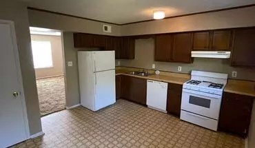 2 of 32 1906 West Matthews Apartment for rent in Jonesboro, AR