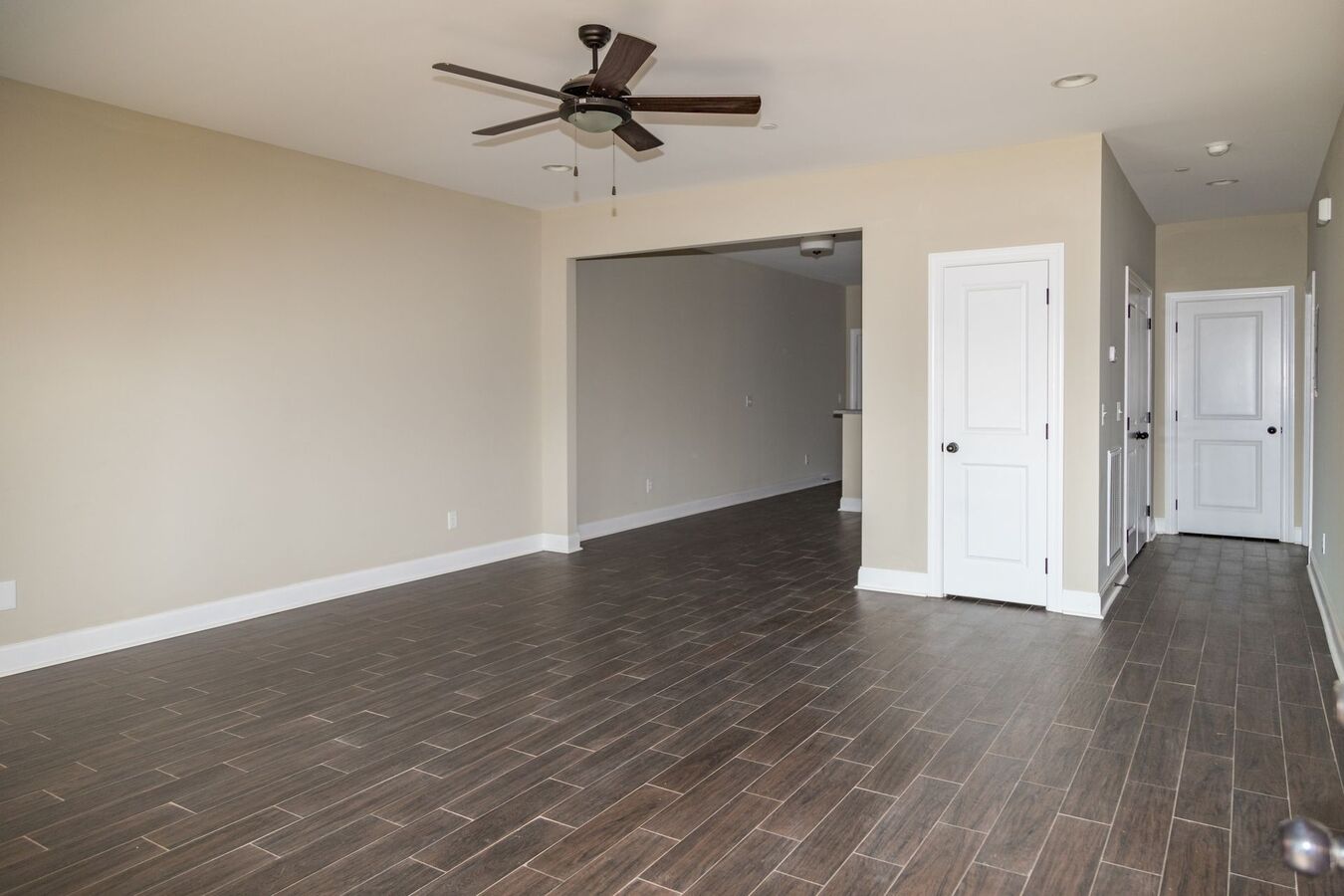 Elledge Court Apartments 4311 Elledge Ln Tuscumbia, AL