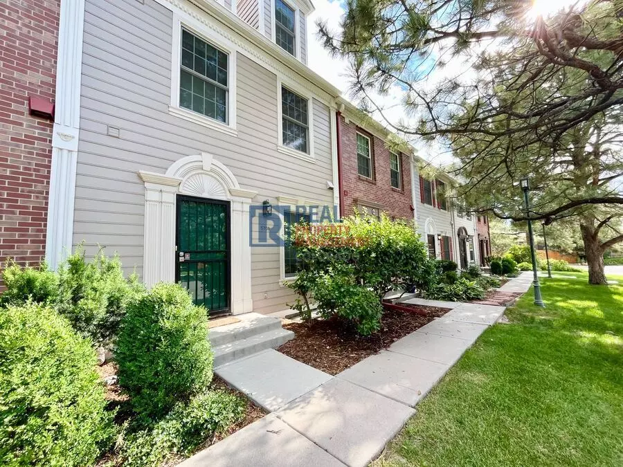 5708 E 10th Ave House for rent in Denver, CO