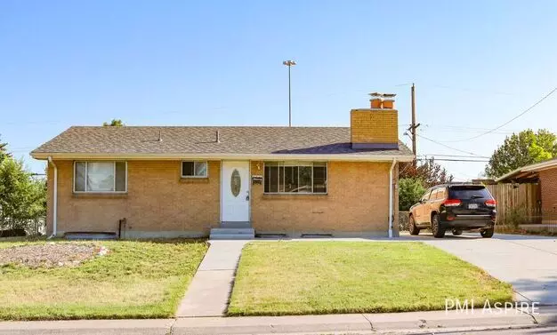 7641 Elmwood Ln Apartment for rent in Denver, CO
