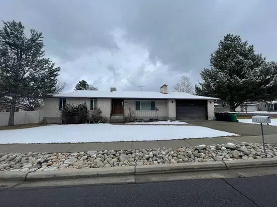 Spacious 5-bedroom Home Near Little Cottonwood Canyon Apartment for rent in Sandy, UT Spacious 5-bedroom Home Near Little Cottonwood Canyon Apartment for rent in Sandy, UT