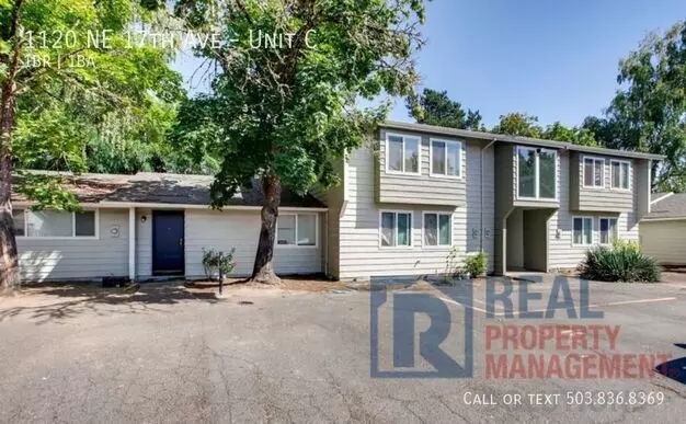 1120 NE 17th Ave Apartment for rent in Hillsboro, OR