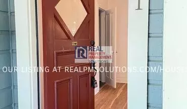 4 of 37 2227 NW Hoyt St Apartment for rent in Portland, OR