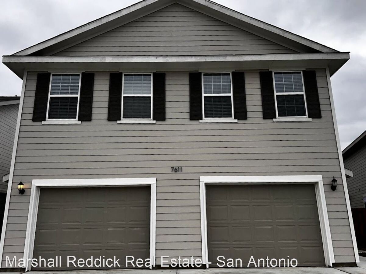 Far Nw San Antonio Townhome Apartments San Antonio, TX