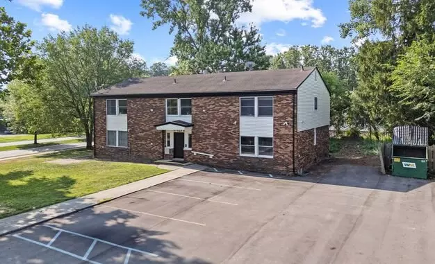 Chestnut Oaks Apartments Apartment for rent in Southfield, MI