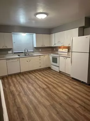 3 Bed/1 Bath - Heat Included! Apartment for rent in Anchorage, AK