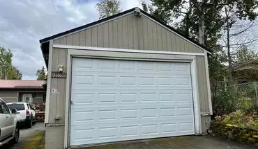 2 of 13 Conveniently Located South Side Home W/garage House for rent in Anchorage, AK