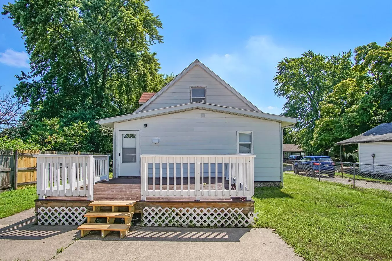 911 Laurel St House for rent in Mishawaka, IN