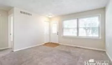 2 of 34 Spacious And Inviting 3 Bedroom, 1 Bathroom In Mishawaka House for rent in Mishawaka, IN