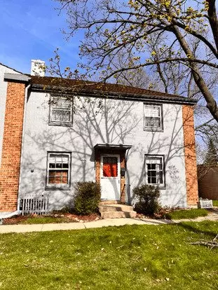 5606/5610 Badger Court Apartment for rent in Greendale, WI