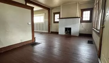 2 of 13 211 E South St House for rent in South Bend, IN