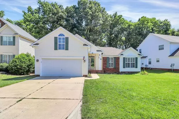 Beautiful 4/3 Home For Rent Apartment for rent in Waxhaw, NC