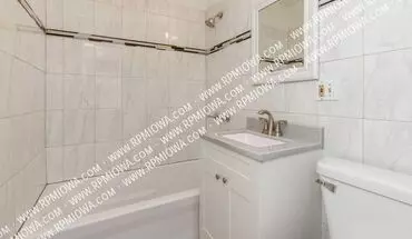 5 of 16 3919 14th St House for rent in Des Moines, IA