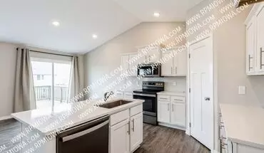5 of 19 1270 Spruce St House for rent in Waukee, IA