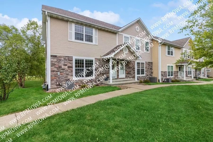 1631 SW White Birch Cirlce House for rent in Ankeny, IA