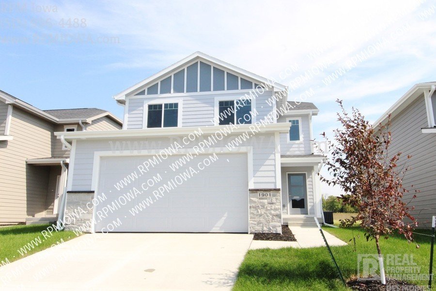 1901 NE Heritage Dr Grimes, IA House for Rent Rentable