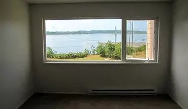 2 of 10 Bayshore Apts Apartment for rent in Astoria, OR