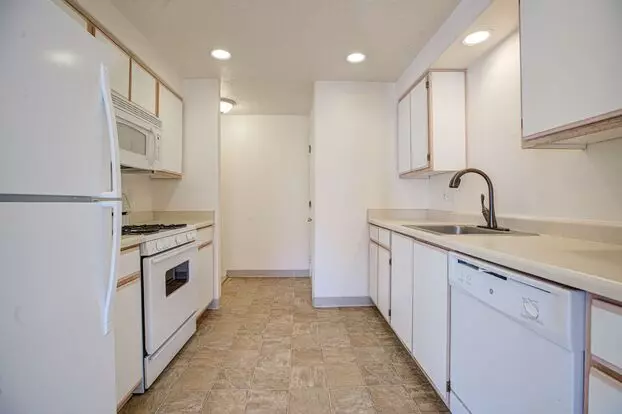 #176 Minto Park Apartments Apartment for rent in Salem, OR