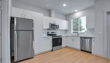 The Grove At Sunset Meadows Apartment for rent in Sisters, OR