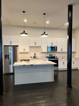 805 &amp; 807 N 4th Street Apartment for rent in Wilmington, NC