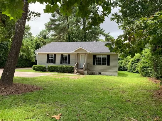 2112 Wisteria Drive Available Now! Apartment for rent in Wilmington, NC