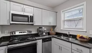 3 of 17 Charming Renovated Duplex Apartment for rent in Durham, NC