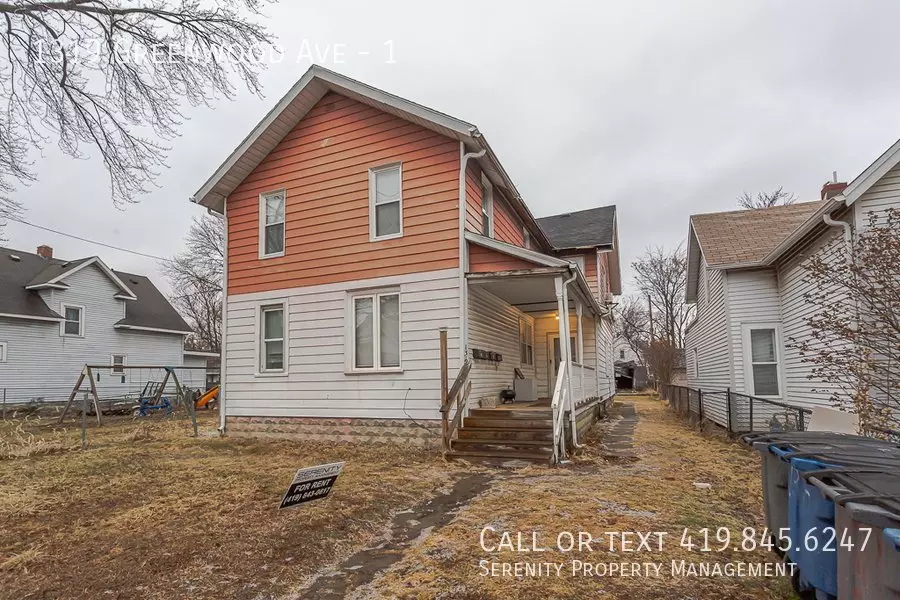 1319 Greenwood Ave Apartment for rent in Toledo, OH