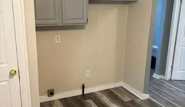 5 of 10 7559 Studebaker - 7559 Studebaker, Upper Apartment for rent in Warren, MI