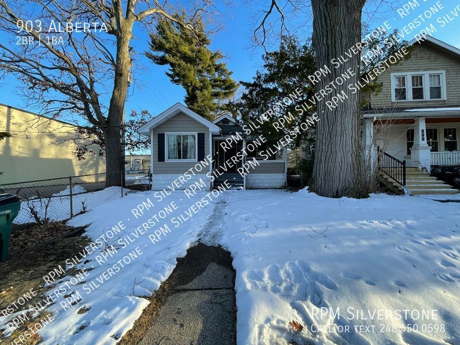 903 Alberta Ferndale, MI House for Rent Rentable