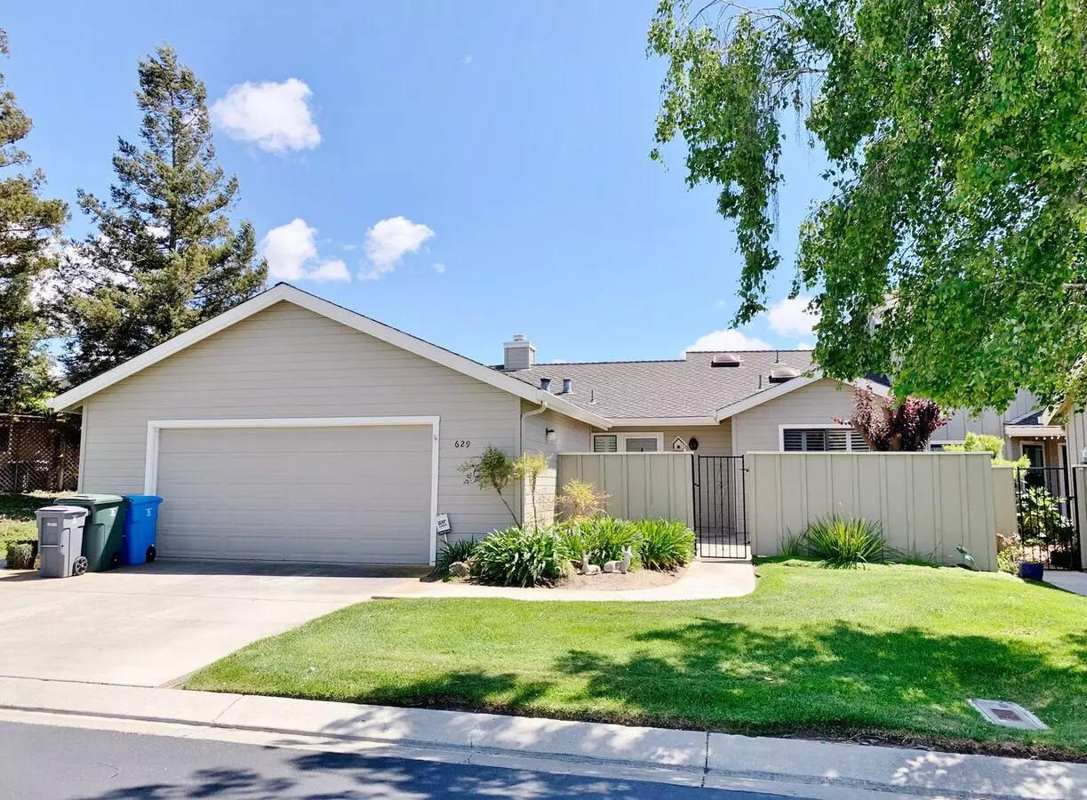 2 Bedroom Condo In Ridgemark With Beautiful Views House for rent in Hollister, CA