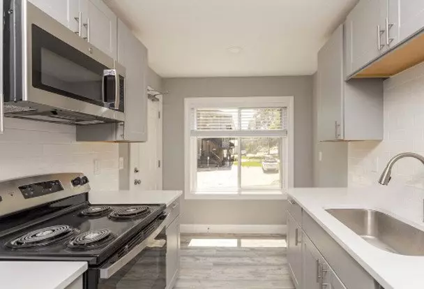 Henry Louis Apartments Apartment for rent in Omaha, NE