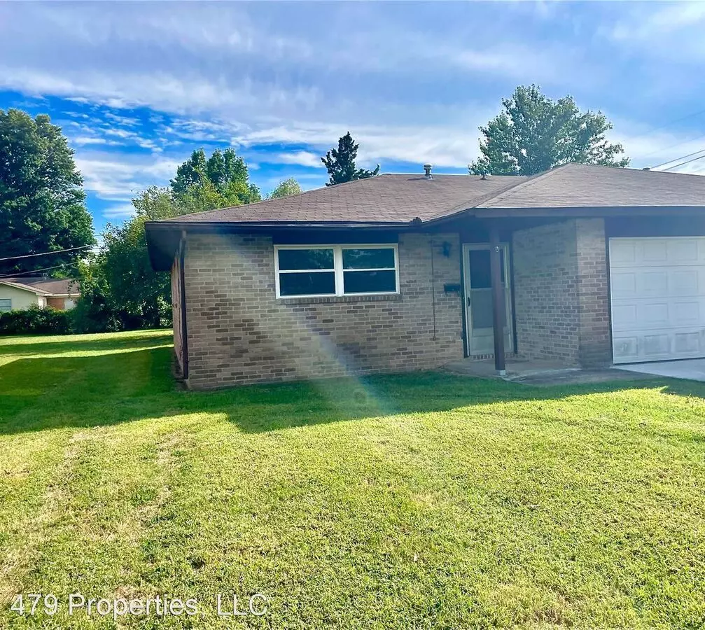 2115 W Emma St Apartment for rent in Springdale, AR