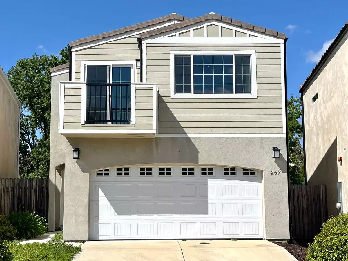Beautiful New Build Home In Vineyard Creek House for rent in Templeton, CA